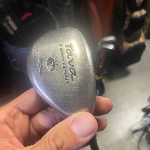 Woman’s Utility  Club 7
Tava 
By Mizuno - Picture 6 of 7